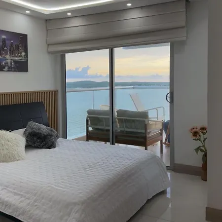 En Palmetto Sunset Frente Al Mar Piso 20 Cartagena
