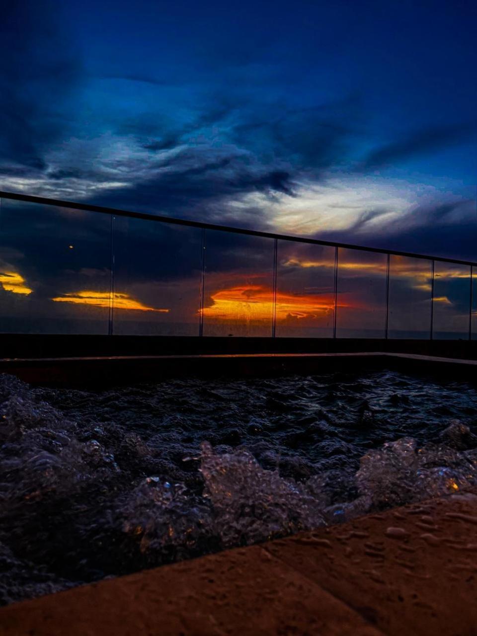 En Palmetto Sunset Frente Al Mar Piso 20 Apartamento *